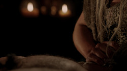 extant_GameOfThrones_1x10-FireAndBlood_3295