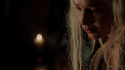 extant_GameOfThrones_1x10-FireAndBlood_3301