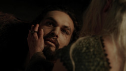 extant_GameOfThrones_1x10-FireAndBlood_3327