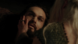 extant_GameOfThrones_1x10-FireAndBlood_3328