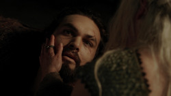 extant_GameOfThrones_1x10-FireAndBlood_3329