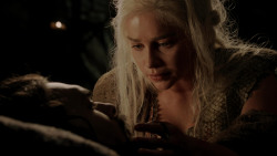 extant_GameOfThrones_1x10-FireAndBlood_3342
