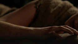 extant_GameOfThrones_1x10-FireAndBlood_3363