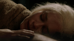 extant_GameOfThrones_1x10-FireAndBlood_3399