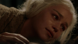 extant_GameOfThrones_1x10-FireAndBlood_3406