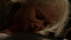 extant_GameOfThrones_1x10-FireAndBlood_3409