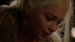 extant_GameOfThrones_1x10-FireAndBlood_3417