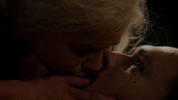 extant_GameOfThrones_1x10-FireAndBlood_3439