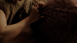 extant_GameOfThrones_1x10-FireAndBlood_3465