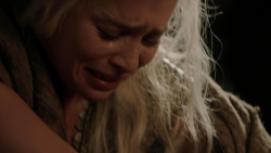 extant_GameOfThrones_1x10-FireAndBlood_3482