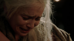 extant_GameOfThrones_1x10-FireAndBlood_3484