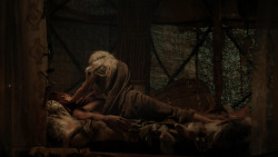 extant_GameOfThrones_1x10-FireAndBlood_3488