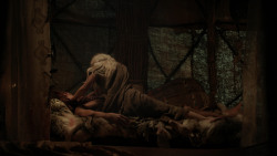 extant_GameOfThrones_1x10-FireAndBlood_3490