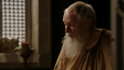extant_GameOfThrones_1x10-FireAndBlood_3543