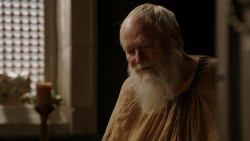 extant_GameOfThrones_1x10-FireAndBlood_3614