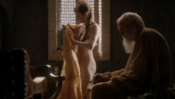 extant_GameOfThrones_1x10-FireAndBlood_3707