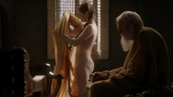 extant_GameOfThrones_1x10-FireAndBlood_3709