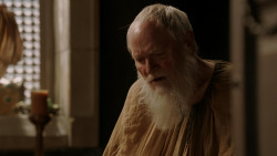 extant_GameOfThrones_1x10-FireAndBlood_3716