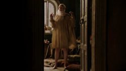 extant_GameOfThrones_1x10-FireAndBlood_3828