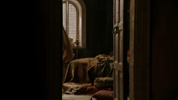 extant_GameOfThrones_1x10-FireAndBlood_3852