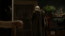 extant_GameOfThrones_1x10-FireAndBlood_3876