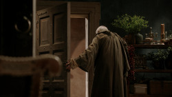 extant_GameOfThrones_1x10-FireAndBlood_3883