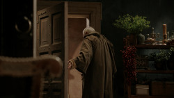 extant_GameOfThrones_1x10-FireAndBlood_3886