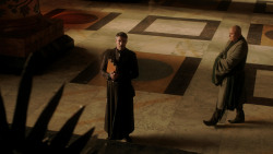 extant_GameOfThrones_1x10-FireAndBlood_3901