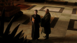 extant_GameOfThrones_1x10-FireAndBlood_3907