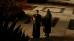 extant_GameOfThrones_1x10-FireAndBlood_3911