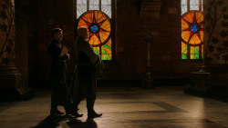 extant_GameOfThrones_1x10-FireAndBlood_4001