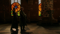 extant_GameOfThrones_1x10-FireAndBlood_4007
