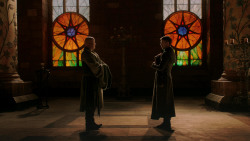 extant_GameOfThrones_1x10-FireAndBlood_4079
