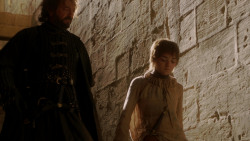 extant_GameOfThrones_1x10-FireAndBlood_4124