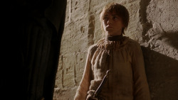 extant_GameOfThrones_1x10-FireAndBlood_4130