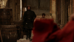 extant_GameOfThrones_1x10-FireAndBlood_4148