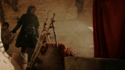 extant_GameOfThrones_1x10-FireAndBlood_4183