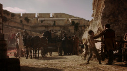extant_GameOfThrones_1x10-FireAndBlood_4207