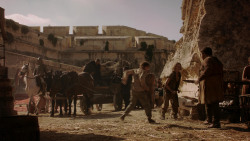 extant_GameOfThrones_1x10-FireAndBlood_4208