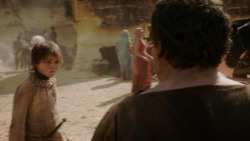 extant_GameOfThrones_1x10-FireAndBlood_4210