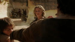 extant_GameOfThrones_1x10-FireAndBlood_4225