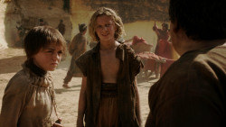 extant_GameOfThrones_1x10-FireAndBlood_4229