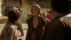 extant_GameOfThrones_1x10-FireAndBlood_4233