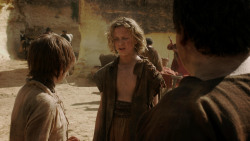 extant_GameOfThrones_1x10-FireAndBlood_4235