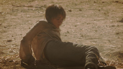 extant_GameOfThrones_1x10-FireAndBlood_4243