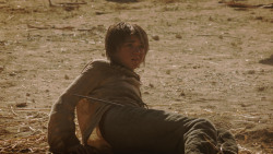 extant_GameOfThrones_1x10-FireAndBlood_4245