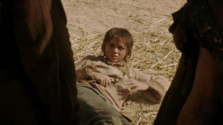 extant_GameOfThrones_1x10-FireAndBlood_4251