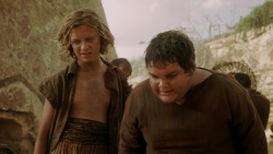 extant_GameOfThrones_1x10-FireAndBlood_4265