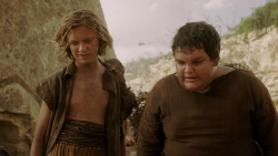 extant_GameOfThrones_1x10-FireAndBlood_4266