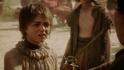 extant_GameOfThrones_1x10-FireAndBlood_4291